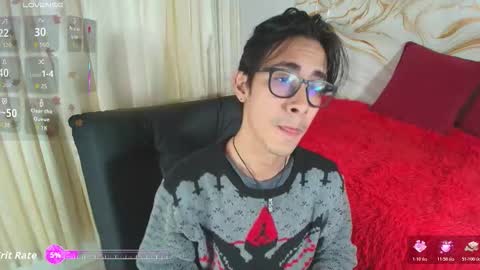 kingdanny_8 online show from February 8, 2026, 10:57 pm