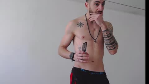 Snapshot of kingkarlos_ chatting on December 19, 2024, 10:13 am KingKarlos online show from December 19, 2024, 10:13 am