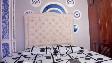 sebastian online show from December 14, 2025, 5:02 am