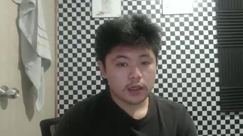 Snapshot of kingvoltage chatting on February 28, 2026, 4:24 am Yuki online show from February 28, 2026, 4:24 am