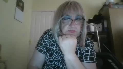 Cynthia Pvc lips online show from July 1, 2026, 7:35 pm