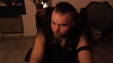 Snapshot of kinkracc chatting on September 15, 2025, 6:35 am kinkRacc online show from September 15, 2025, 6:35 am