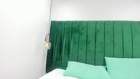 Snapshot of kinky_dakota chatting on December 19, 2025, 1:18 pm dakota online show from December 19, 2025, 1:18 pm