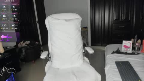 Polar  online show from April 20, 2026, 11:24 am