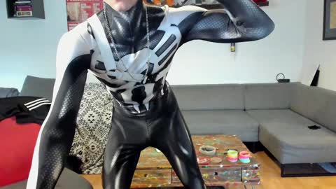 kinky_spidey online show from February 8, 2025, 10:39 am