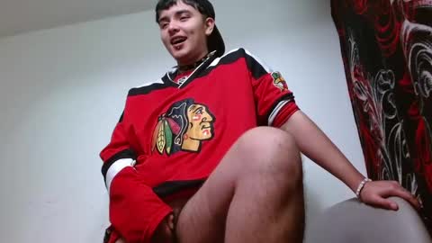 Snapshot of kinkybabies_ chatting on February 2, 2025, 12:51 am Mercury online show from February 2, 2025, 12:51 am