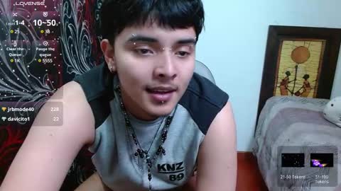 Snapshot of kinkybabies_ chatting on February 22, 2025, 4:18 am Mercury online show from February 22, 2025, 4:18 am