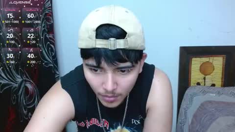 Snapshot of kinkybabies_ chatting on March 5, 2025, 12:27 am Mercury online show from March 5, 2025, 12:27 am