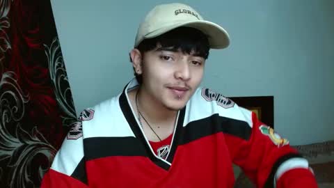 Snapshot of kinkybabies_ chatting on March 7, 2025, 8:02 am Mercury online show from March 7, 2025, 8:02 am