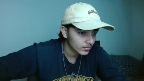 Snapshot of kinkybabies_ chatting on March 8, 2025, 3:17 am Mercury online show from March 8, 2025, 3:17 am