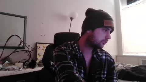 Maysie and Hunter online show from December 13, 2024, 8:37 pm