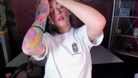  Sara  online show from April 16, 2026, 9:15 pm