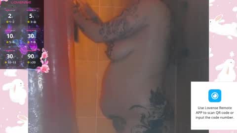 Snapshot of kinkyivy99 chatting on April 29, 2026, 2:37 am kinkyivy99 online show from April 29, 2026, 2:37 am