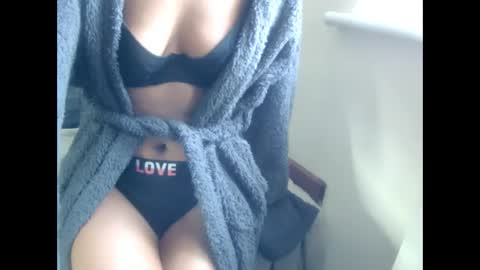 Snapshot of kinkykyrra chatting on March 2, 2026, 9:16 am kinkykyrra online show from March 2, 2026, 9:16 am