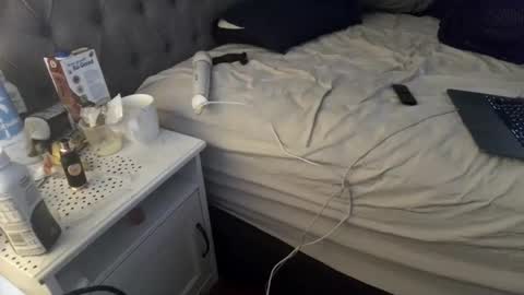 kinkyslutdee online show from February 6, 2026, 6:18 am