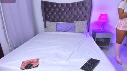 FREE ONLYFANS   online show from February 17, 2026, 2:41 am