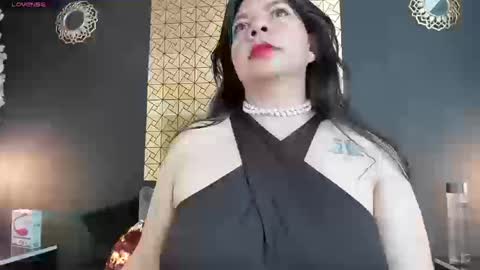 Snapshot of kinkyy_mom chatting on September 9, 2025, 2:49 pm kinkyy_mom online show from September 9, 2025, 2:49 pm