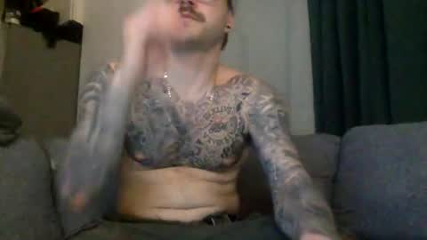 kinnkybwc online show from April 7, 2026, 12:22 am