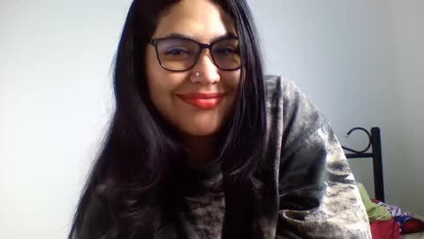 kion_and_valu online show from October 11, 2025, 4:16 pm