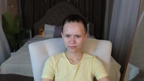 Snapshot of kira_bliss_ chatting on August 2, 2026, 1:26 am kira_bliss_ online show from August 2, 2026, 1:26 am