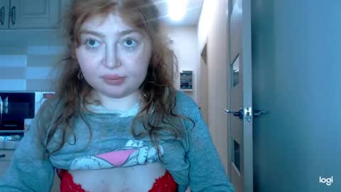 Snapshot of kira_foxy_ chatting on April 24, 2026, 9:45 am Kira online show from April 24, 2026, 9:45 am