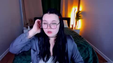 kira online show from March 24, 2026, 1:10 am