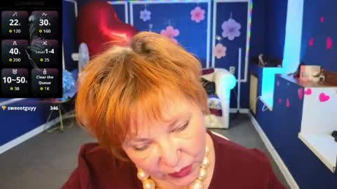 Snapshot of kira_kennet chatting on April 15, 2026, 8:10 am Kira Kennet online show from April 15, 2026, 8:10 am