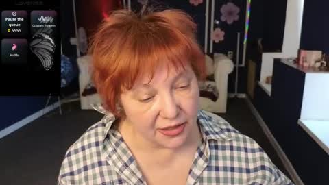 Snapshot of kira_kennet chatting on April 18, 2026, 7:01 am Kira Kennet online show from April 18, 2026, 7:01 am