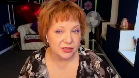 Snapshot of kira_kennet chatting on May 29, 2026, 6:11 am Kira Kennet online show from May 29, 2026, 6:11 am