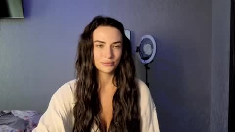 Snapshot of kira_love1 chatting on July 28, 2026, 9:15 am Kira love1 online show from July 28, 2026, 9:15 am