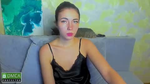 Kira  online show from December 14, 2025, 6:45 pm