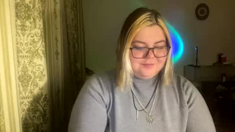 Snapshot of kiracobb chatting on January 16, 2025, 3:02 pm Just Kira online show from January 16, 2025, 3:02 pm