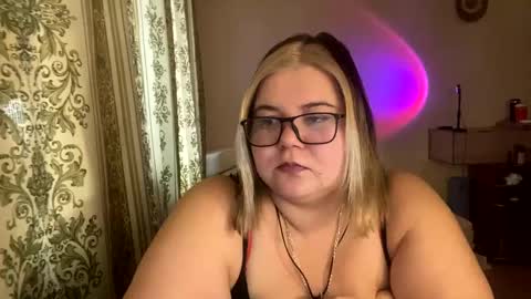 Snapshot of kiracobb chatting on January 26, 2025, 11:17 am Just Kira online show from January 26, 2025, 11:17 am