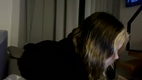 Snapshot of kiracobb chatting on February 17, 2025, 6:59 pm Just Kira online show from February 17, 2025, 6:59 pm