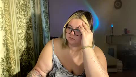 Snapshot of kiracobb chatting on February 27, 2025, 2:32 pm Just Kira online show from February 27, 2025, 2:32 pm