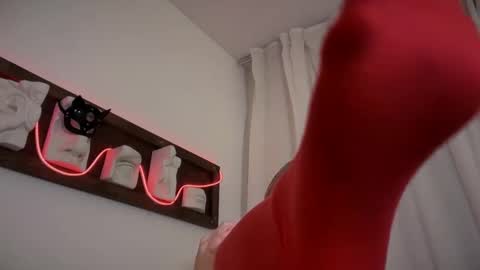 KiraFatex online show from November 16, 2025, 3:39 pm