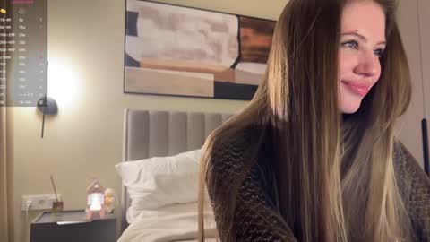 Snapshot of kiramystery chatting on December 26, 2024, 5:40 pm Kira online show from December 26, 2024, 5:40 pm