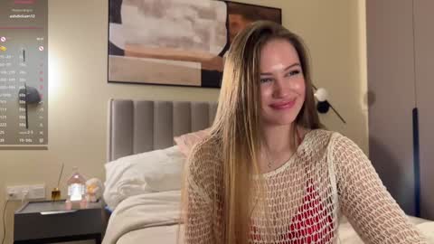 Snapshot of kiramystery chatting on January 24, 2025, 5:32 pm Kira online show from January 24, 2025, 5:32 pm