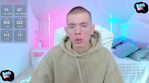    online show from October 13, 2025, 9:09 am