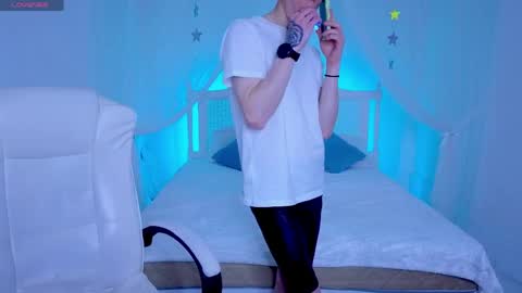 Snapshot of kireev_ chatting on May 1, 2026, 6:12 pm online show from May 1, 2026, 6:12 pm