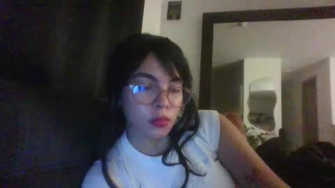 Snapshot of kiri_cute chatting on February 17, 2025, 4:53 am Kiri online show from February 17, 2025, 4:53 am