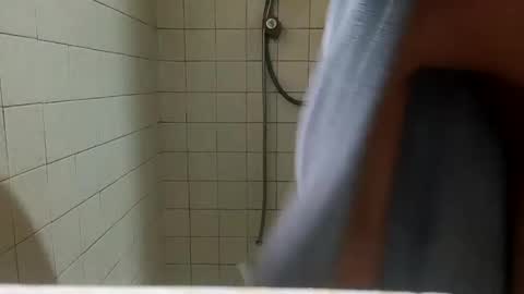 Snapshot of kirito20212 chatting on February 22, 2025, 10:31 pm Kirito online show from February 22, 2025, 10:31 pm