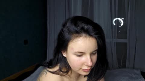 Kira online show from February 25, 2026, 5:22 pm