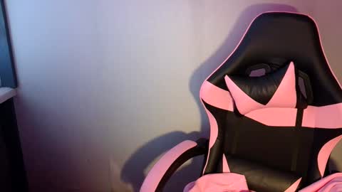 Snapshot of kiss_ameliaa chatting on March 11, 2025, 11:33 am kiss_ameliaa online show from March 11, 2025, 11:33 am