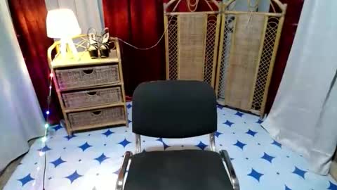 VICTORIA online show from February 13, 2026, 12:12 pm