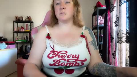 kissica online show from April 5, 2026, 1:41 pm