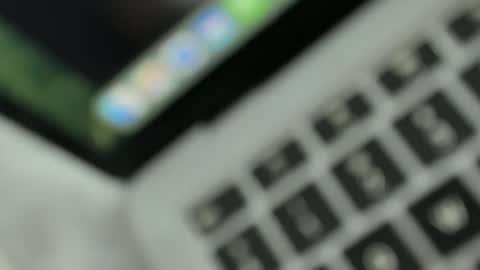 kisskeyy online show from October 29, 2025, 1:35 pm