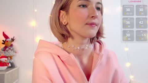 Kate  online show from February 8, 2025, 2:05 pm