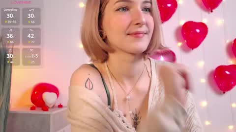 Kate  online show from February 11, 2025, 2:24 pm