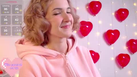 Kate  online show from February 14, 2025, 2:23 pm